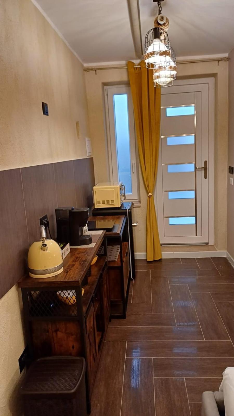 Elegance Room 05 Бари Екстериор снимка